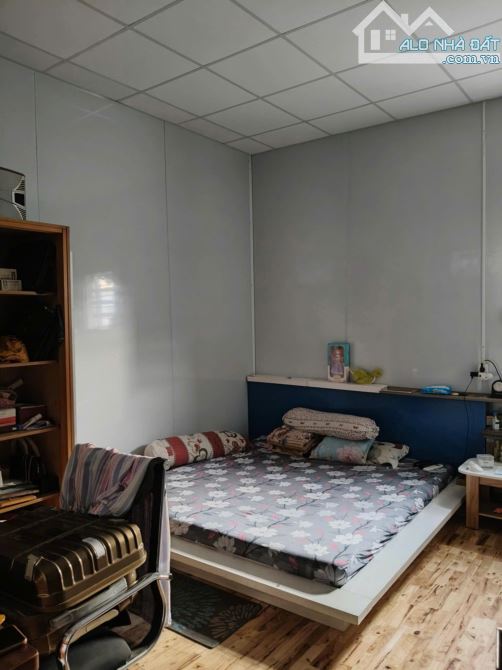 NHÀ 2 Tầng đường ĐHT17, phường ĐHT, Q12, dt 145,2m2 (6,2m/6,8mx22m) Hẻm 5,5m, 7,3Tỷ - 2