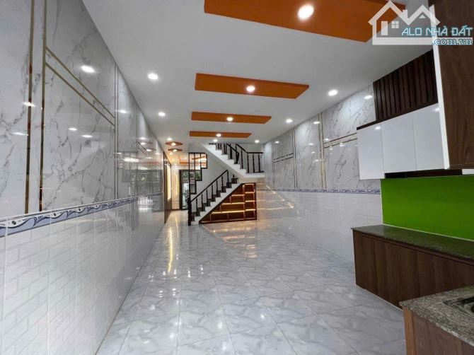 Bán Nhà SHR 87m2, đường xe hơi, Sau Chợ Hưng Long,BC - 2