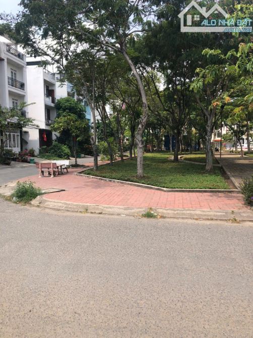 BÁN KHÁCH SẠN 5 TẦNG - KHU TÊN LỬA - VIEW CÔNG VIÊN DÒNG TIỀN 100 TRIỆU/THÁNG - 2
