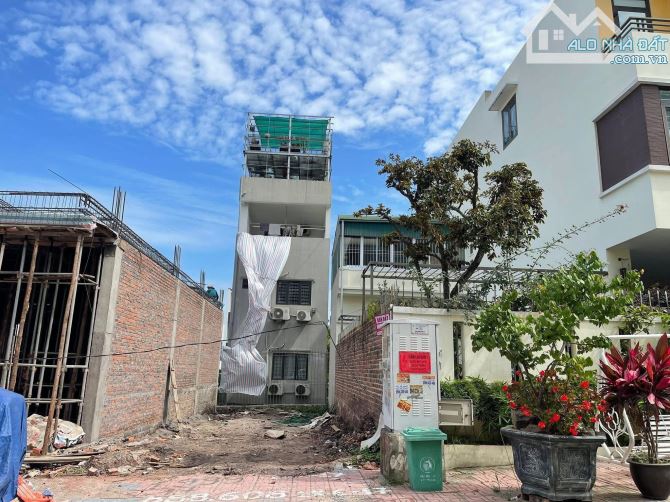 CẦN BÁN GẤP Ô ĐẤT ĐỒI NGÂN HÀNG - GIÁ GIẢM KỊCH SÀN - 2