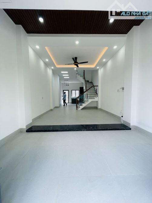 Nhà 3 Tầng Đẹp Giá Tốt,Đường 8m,KDC Nam Khang,Gần Nguyễn Duy Trinh,Sổ Riêng,6.15 Tỷ - 2