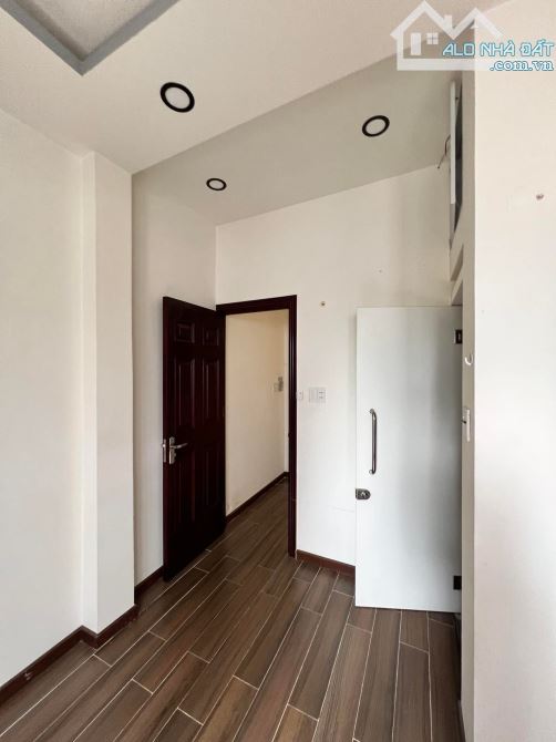 Bán nhà Lâm Văn Bền Q7, 8x13m, nở hậu, nhỉnh 6 tỷ - 2