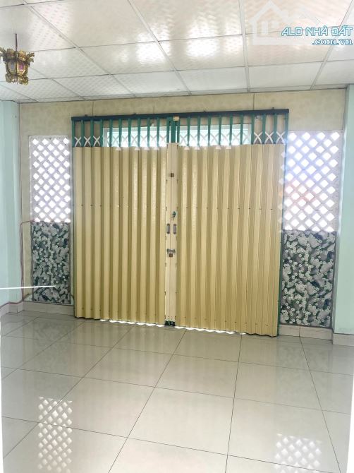 BÁN NHÀ ĐẸP - ĐƯỜNG 10M CÓ VỈA HÈ - KHUÔNG VIỆT, TÂN PHÚ -53M2- GIÁ CHỈ 11.5 TỶ - 3