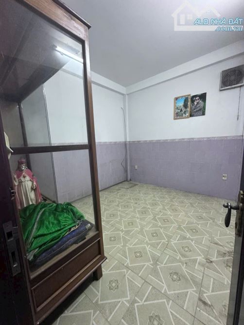 NP422 BÁN NHÀ VỊ TRÍ 2 PHÙNG KHẮC KHOAN .đường bê tông 5m, xe ô tô vi vu. 🏠 Nhà diện tích - 3