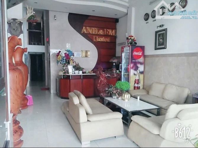 BÁN GẤP KHÁCH SẠN 7 TẦNG MẶT TIỀN HÀ HUY GIÁP - KHU NAM LONG THẠNH LỘC 162M2- NGANG 9M- GI - 3
