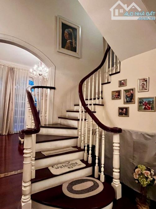 Bán Biệt thự Phố Tây Sơn Đống Đa 111m2 5 tầng mt 5.5m - 3