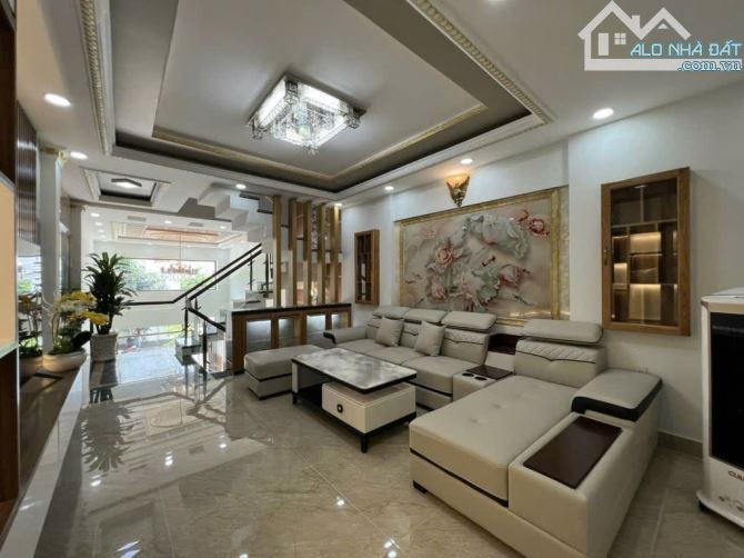 🥰 Nhà mới đẹp 5 tầng đường Phạm Văn Chiêu phường 14 quận Gò Vấp 60m2 ( 4m x 15m )hẻm 8m - 3