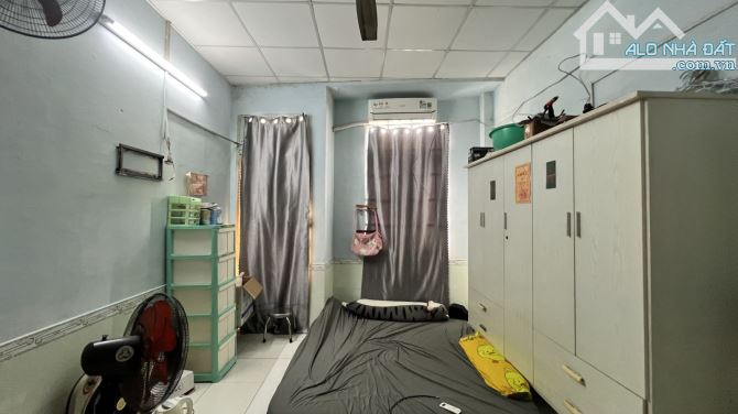 Bán Nhà Bình Thới, Lê Thị Bạch Cát Q11, 35M2, 2 Tầng, Sát Hẻm Ô tô, chỉ 3.5 tỷ - 3