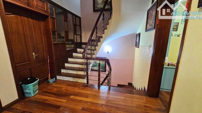 BÁN BIỆT THỰ VĂN QUÁN  HÀ ĐÔNG – GẦN HỒ, MẶT TIỀN KHỦNG – ĐƯỜNG 20M TRƯỚC NHÀ - 3