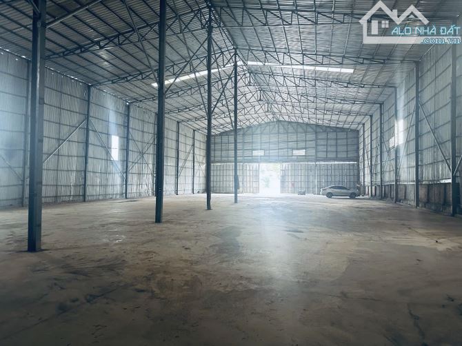 Cho thuê 1600m2 mặt đường ql21 gần đại lộ giá chỉ 40k/m2 - 3