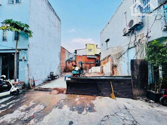 🏡🌹 HOT- LÔ ĐẤT ĐẸP- SÁT MẶT TIỀN PHẠM VĂN ĐỒNG 84M2 HẺM XE TĂNG THÔNG TỨ TUNG CHỈ 7.3 TỶ - 3