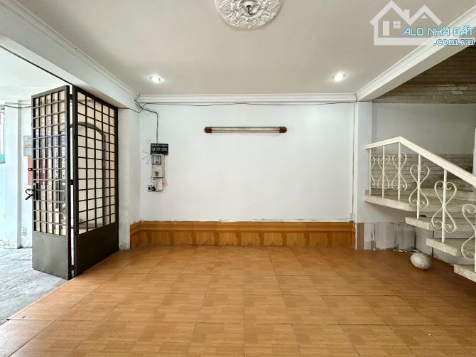 HXH tránh Bùi Đình Tuý P.24 Bình Thạnh 4 x 17 giá chỉ 10.9 tỷ - 3