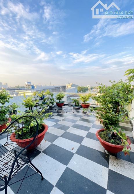 💥 NHÀ ĐẸP CHÍNH CHỦ – GIÁ TỐT NHỈNH 4 TỶ – VIEW BỜ KÈ THOÁNG MÁT – HẺM XE HƠI THÔNG - 3