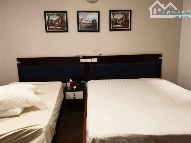 BÁN KHÁCH SẠN MẶT PHỐ MAI HẮC ĐẾ 108m2 - 8T THANG MÁY - MT 4.5m - 83 TỶ -DÒNG TIỀN CỰC TỐT - 3