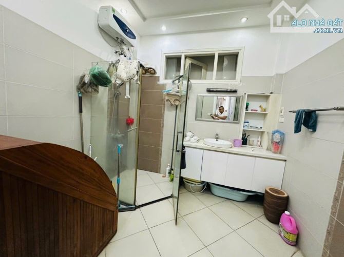 💥 💥 QUÁ ĐẸP, NHÀ TÂN MAI, BA GÁC ĐỖ CỬA, 5 TẦNG DÂN XÂY CHẮC CHẮN, 42M2 CHỈ 6,68TỶ!! - 4
