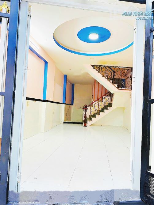 BÁN NHÀ GẦN 26 THÁNG 3- 50M2 - HẺM XE HƠI 6M - XE HƠI VÀO NHÀ - 3TẦNG - 3PN,3WC - GẦN AEON - 4