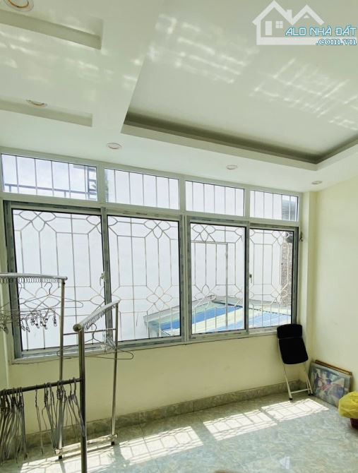 CỰC HIẾM !!! BÁN NHÀ TRÍCH SÀI 3 BƯỚC RA HỒ TÂY - 40M2 - 6 TẦNG - GARA Ô TÔ - 17.5 TỶ - 4