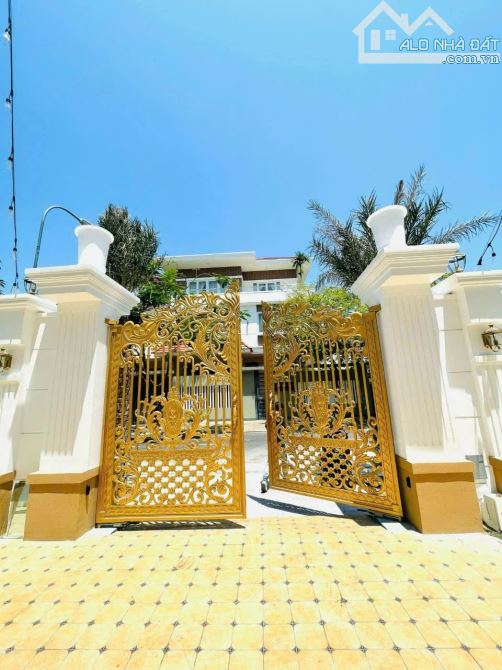 🌈Bán căn biệt thự 3 tầng thiết kế đẹp hiện đại - Giá 32 Tỷ KĐT VCN Phước Hải - TP biển Nh - 4