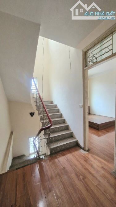 Nhà đẹp Trương Định, Hoàng Mai - 47m², 5.5m MT rộng , sổ đỏ nở hậu, giá 8.55 tỷ - 4