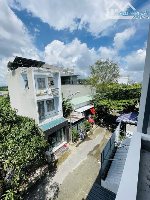 Nhà 3 Tầng Đẹp Giá Tốt,Đường 8m,KDC Nam Khang,Gần Nguyễn Duy Trinh,Sổ Riêng,6.15 Tỷ - 4