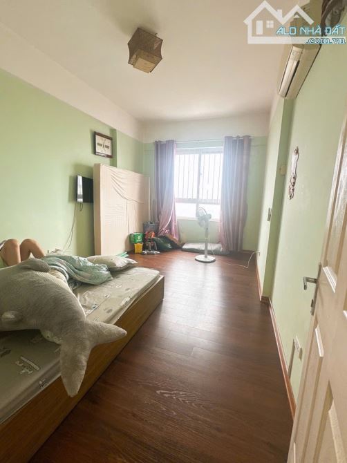 Bán Chung cư 25 Lạc Trung, 150m2, 3 ngủ, lô góc. Trung tâm Hai Bà Trưng - 4