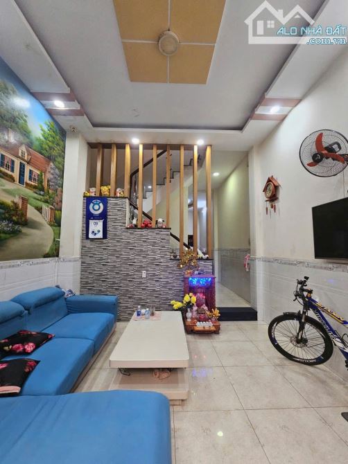 Nhà 2 mặt hẻm 4m, 3PN,5WC Bình Trị Đông. Giá bán liền 6.35 tỷ - 5