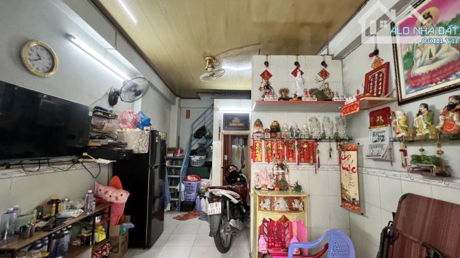 Bán Nhà Bình Thới, Lê Thị Bạch Cát Q11, 35M2, 2 Tầng, Sát Hẻm Ô tô, chỉ 3.5 tỷ - 5