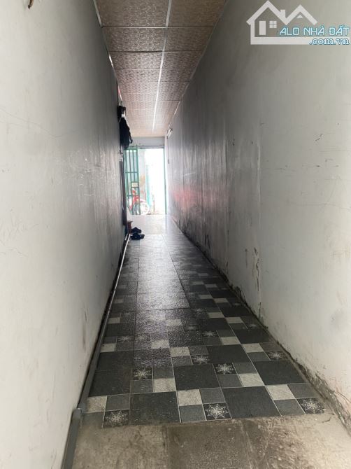 BÁN DÃY NHÀ TRỌ TÔN ĐẢN P.15 Q. 4 DT: 8*22M (174M2) CHỈ 7 TỶ 6 - 5