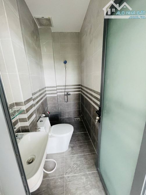 Nhà 3 Tầng Đẹp Giá Tốt,Đường 8m,KDC Nam Khang,Gần Nguyễn Duy Trinh,Sổ Riêng,6.15 Tỷ - 5