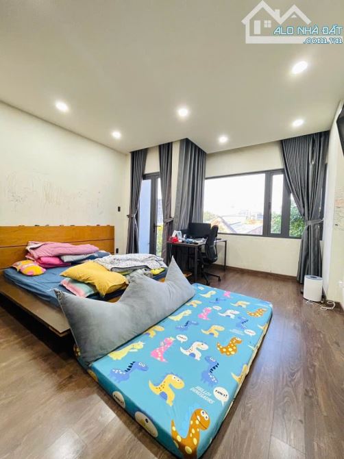 Nhà 3 tầng đường THẠNH XUÂN 52, phường THANH XUÂN Q12 ,dt 66m2 (4,5mx15,5m) hẻm 5m. 💵 4,4 - 6