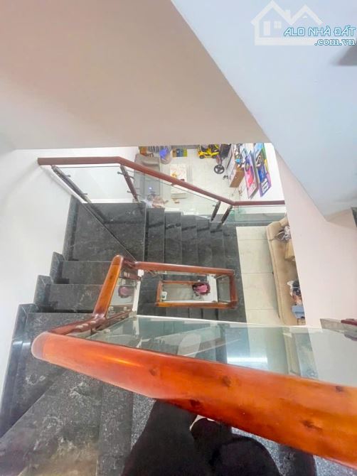 🌹 Nhà 2 Tầng đường THẠNH LỘC 17 phường THẠNH LỘC Q12, dt 64.8m2 (4mx16.2m) Hẻm 7m💲 4.9tỷ - 6