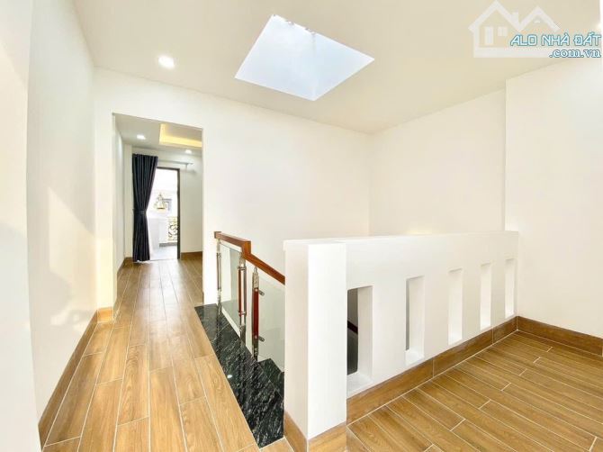 KHU PHÂN LÔ ĐỒNG BỘ  HƯƠNG LỘ 2  BTĐA BÌNH TÂN ĐƯỜNG NHỰA 10M DT: 4*14.3M CHỈ 7 TỶ 5 - 6