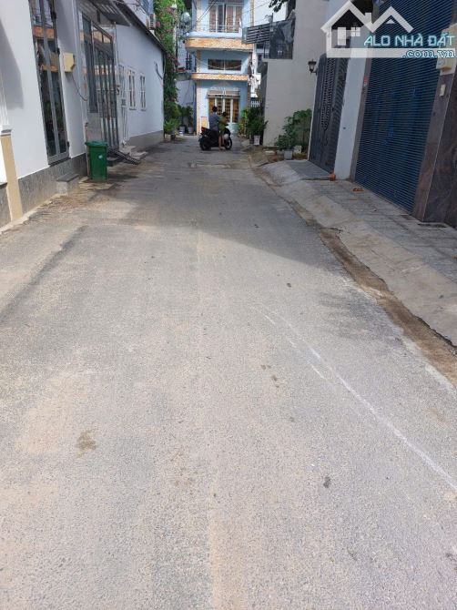 Cực phẩm Gò Vấp - đường Nguyễn Bỉnh Khiêm – nhà cấp 4 gần 140m² - Ngang 6m, nở hậu 7m - 6