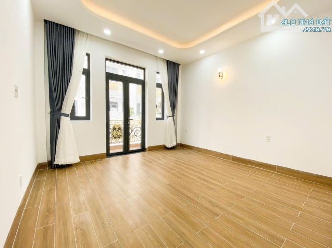 KHU PHÂN LÔ ĐỒNG BỘ  HƯƠNG LỘ 2  BTĐA BÌNH TÂN ĐƯỜNG NHỰA 10M DT: 4*14.3M CHỈ 7 TỶ 5 - 8