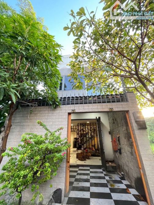 Nhà 3 tầng đường THẠNH XUÂN 52, phường THANH XUÂN Q12 ,dt 66m2 (4,5mx15,5m) hẻm 5m. 💵 4,4 - 9