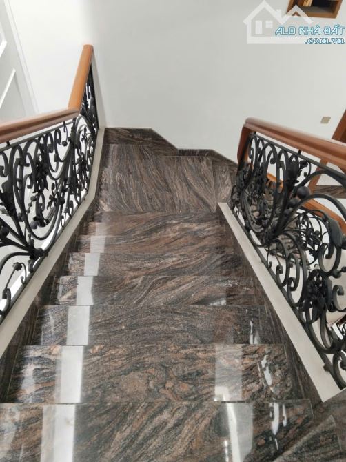 Đầu Tư Sinh Lời – Nhà 102m², Xây 5 tầng.Giá Bán Chỉ nhỉnh 16 tỏi – Trường Chinh, Tân Bình - 9