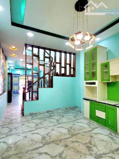 BÁN NHÀ SÁT TỈN.H LỘ 10 - KHU TÊN LỬ.A - OTO VÀO NGỦ TRON.G NHÀ - ( 4X20M )