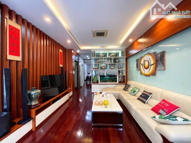 Nhà 6 tầng thang máy tuyến 2 Lê Hồng Phong - 83m2 ngang 5.5m - Nội thất cao cấp