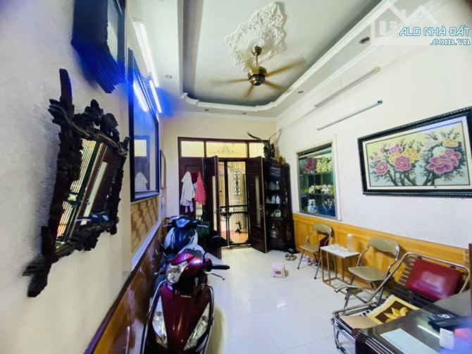 Đẹp nhất Thanh Xuân: 36m*5 tầng, 2 mặt thoáng, dân xây tâm huyết, 15m ra phố, chỉ 7tỷ8