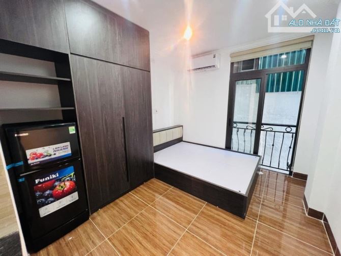 CCMN TRUNG KÍNH – 68M² – NGÕ RỘNG THÔNG – 7 TẦNG – 15 PHÒNG – DOANH THU 70 TRIỆU/THÁNG