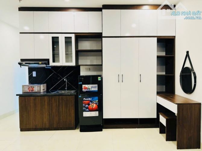 CCMN NGUYỄN KHANG, YÊN HÒA – 69M² – 7 TẦNG – 15 PHÒNG – PCCC ĐẦY ĐỦ – DOANH THU 65 TRIỆU/T