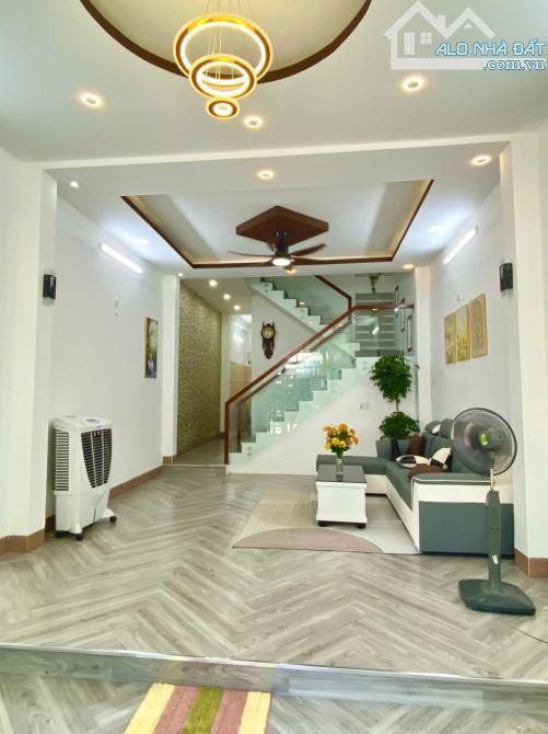 💥BÁN NHÀ MẶT TIỀN- 3 TẦNG- HOÀ CƯỜNG BẮC- TT HẢI CHÂU- CHỈ 7 TỶ X
