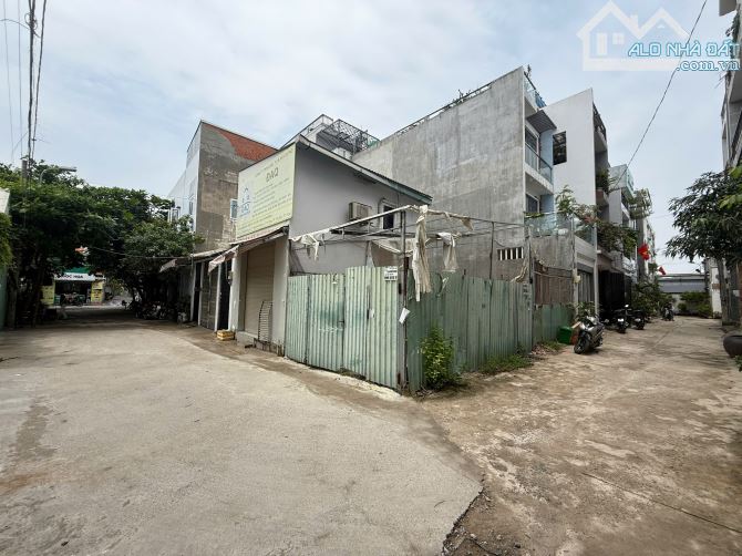 Bán Đất Đường số 2 Cầu Ông Dầu hẻm xe hơi 4,2x14 giá 5,7 tỷ giá đầu tư