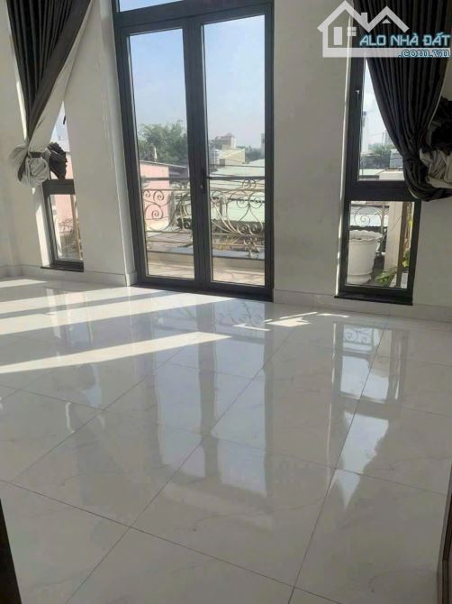 Nhà trệt, 2 lầu, hẻm 7m đường Bùi Văn Ngữ (HL 80B), 5x23m, giá 7.2 tỷ