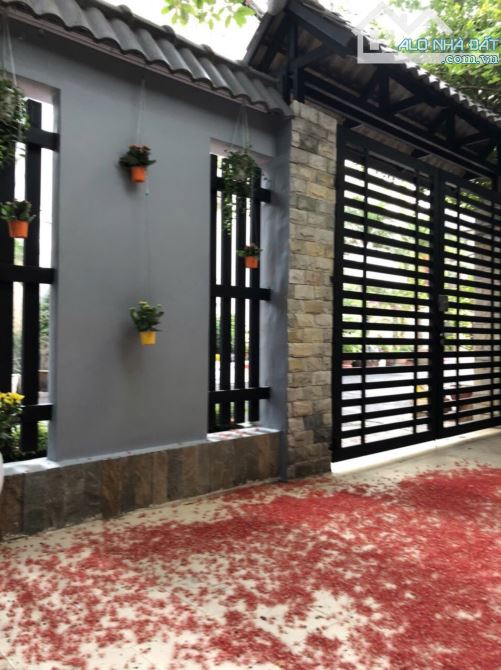 Bán biệt thự đẹp cao cấp đường Đặng Văn Ngữ , Q. Phú Nhuận , 8x22m , 3 tầng , chỉ 38 tỷ