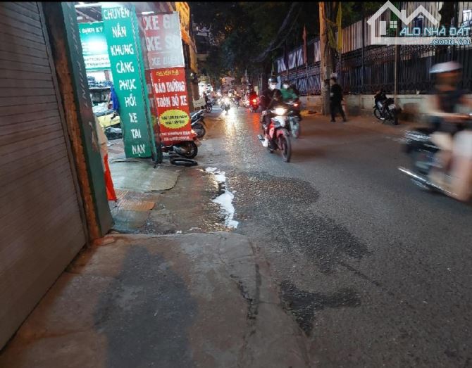 87 Tỷ/ 182 M2/ 12 M tiền/ 2 tầng Cũ/ Mặt Phố Tương Mai