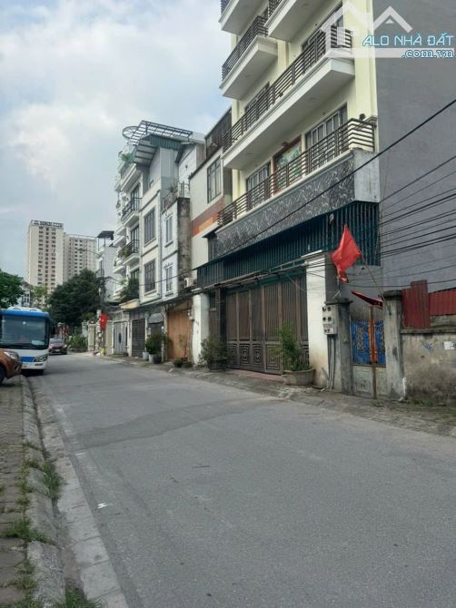 Bán 200m đất mặt phố XUÂN ĐỖ - LÔ GÓC ô tô tránh kinh doanh - có bán 1/2 - giá tốt