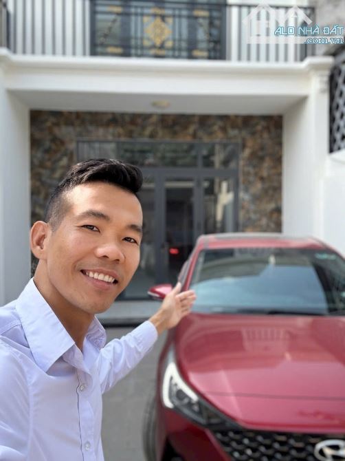 Giá bán:  3tỷ750 (thương lượng)  CHỦ GỬI BÁN NHÀ 1T1L PHƯỜNG BỬU HOÀ. DT5x19,4=97,5M2