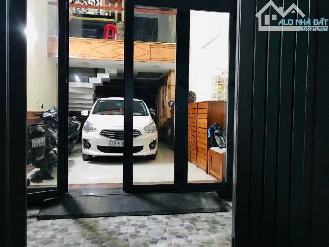 Bán nhà khu phân lô đồng bộ Bùi Quang Là, P12 Gò Vấp, ô tô ngủ trong nhà, 5PN, 6 tỷ nhỉnh