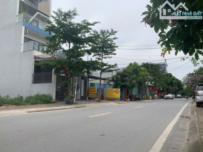 Bán đất mặt đường kinh doanh tại Thị Trấn Chúc Sơn Chương Mỹ Hà Nội
